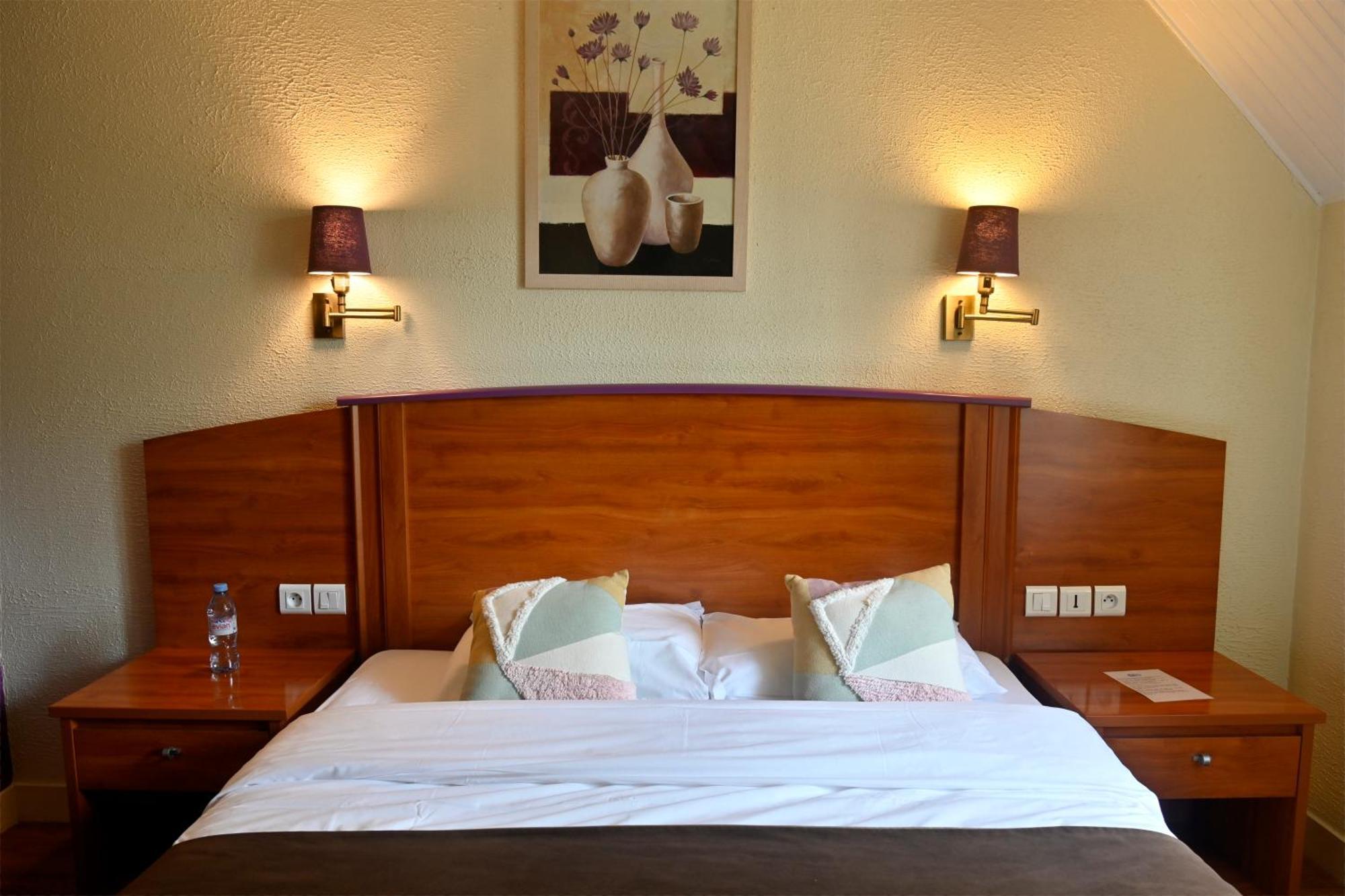 Logis De Launay 3*